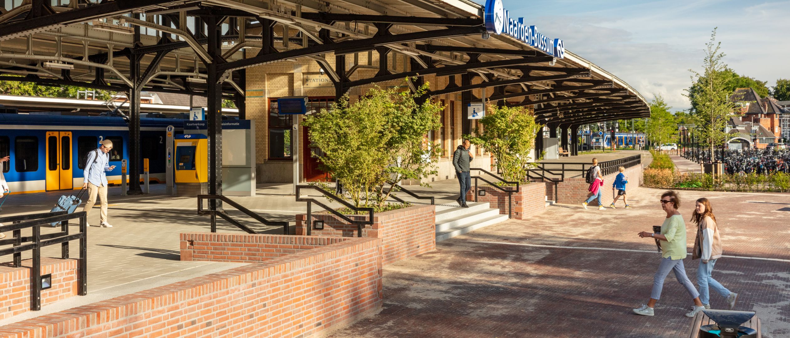 Stationsplein Naarden-Bussum